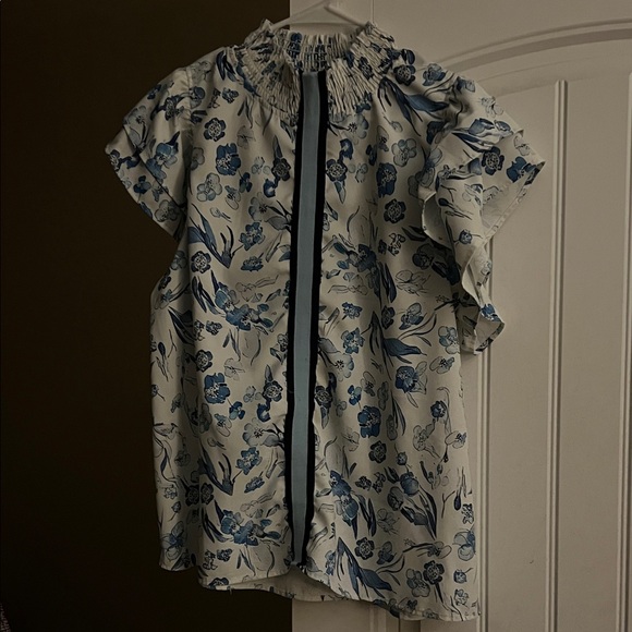 unknown boutique brand Tops - Elegant Blue Floral Women's Blouse